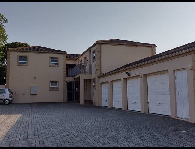 1 BEDROOM APARTMENT FOR SALE IN FLAMINGO VLEI